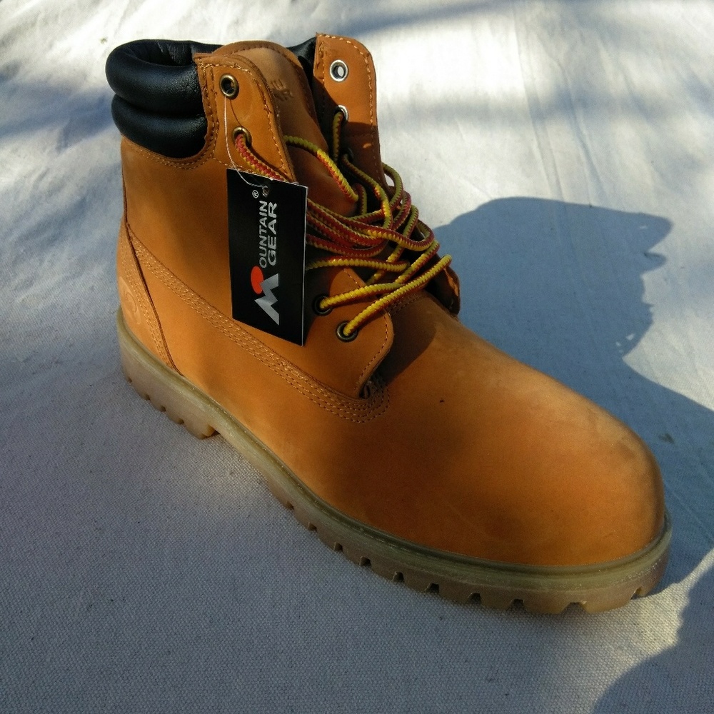 Mountain GEAR BOOTS - Picture 2 of 8